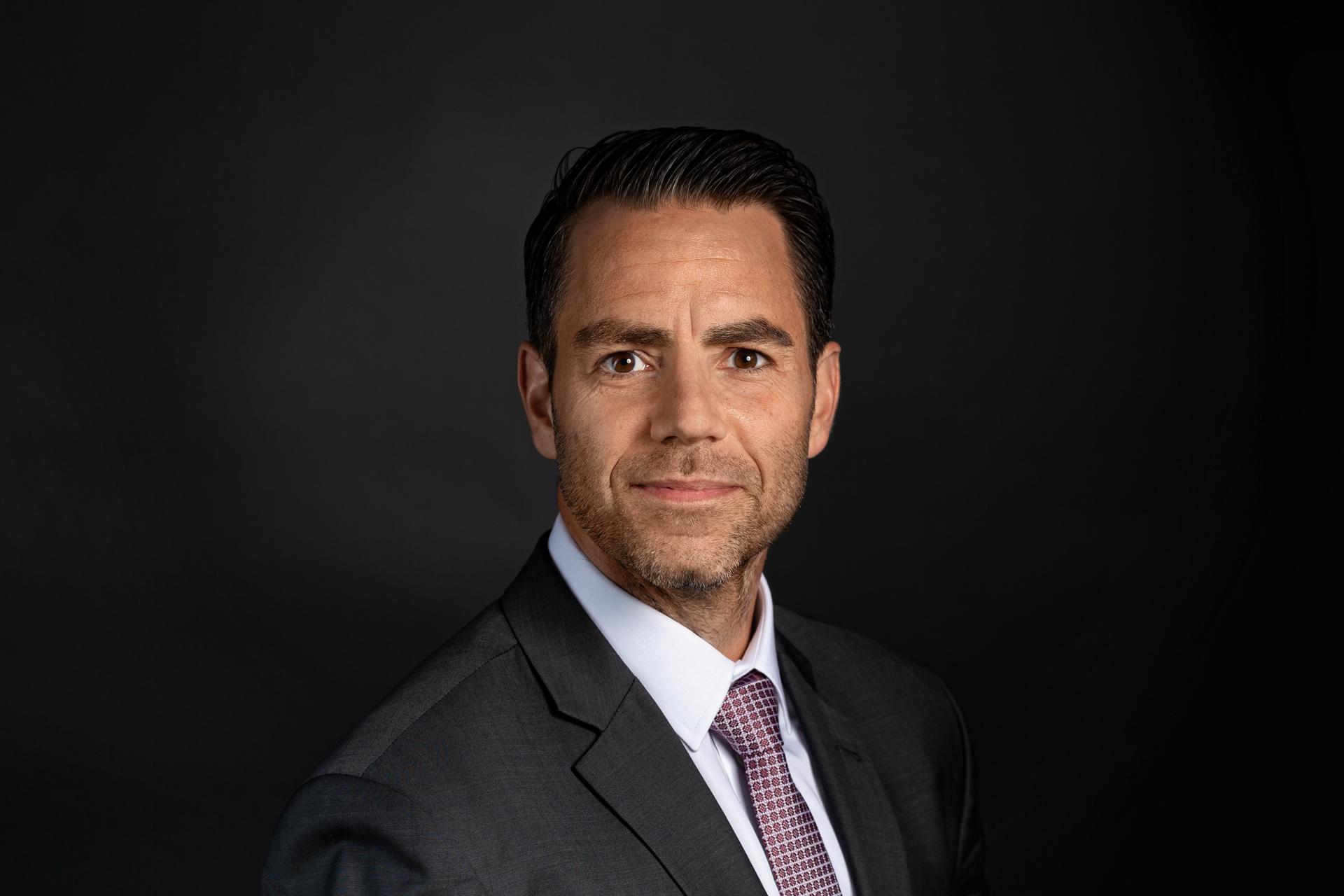 Porträt von Dominic Dusina