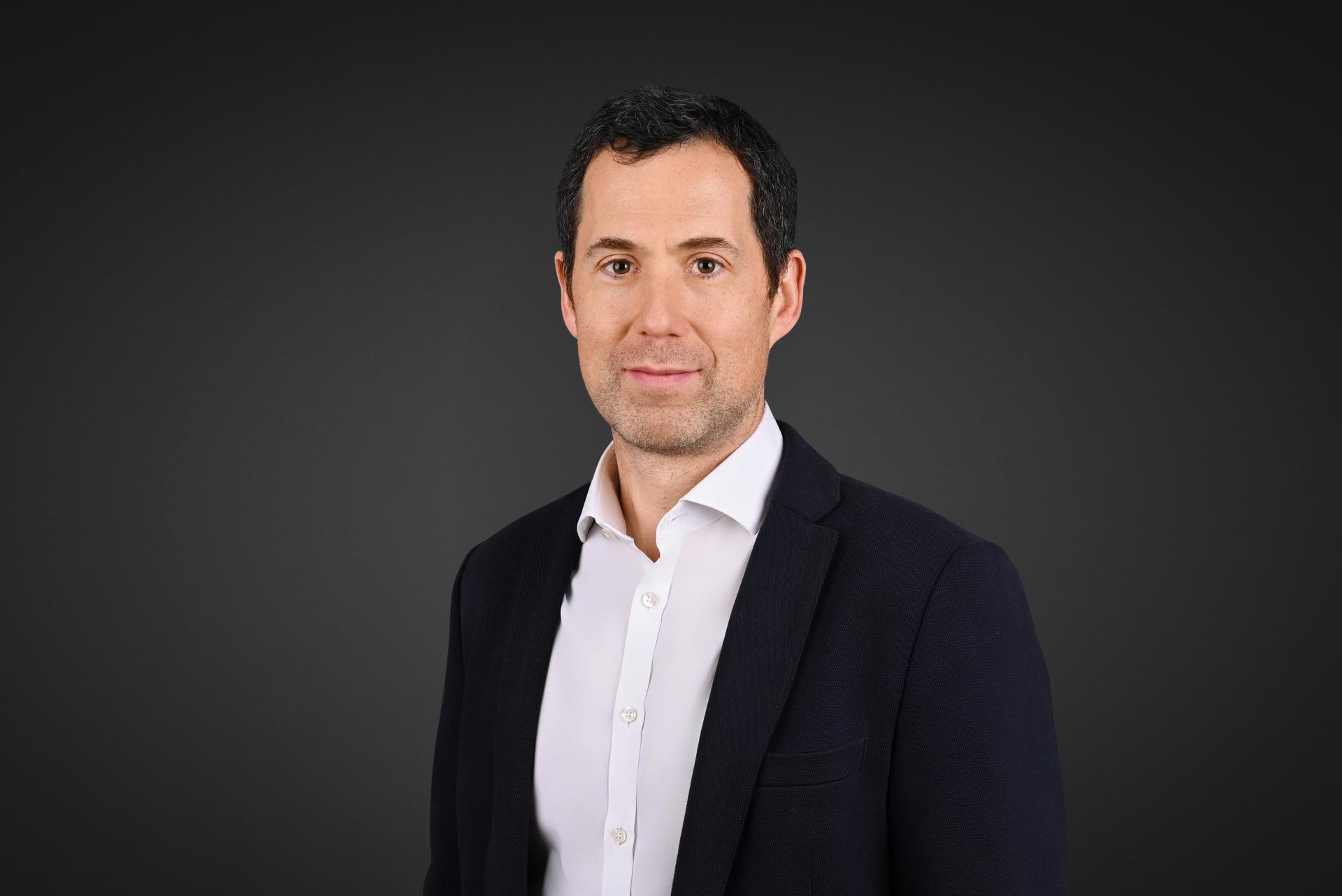 Porträt von Charles Karila