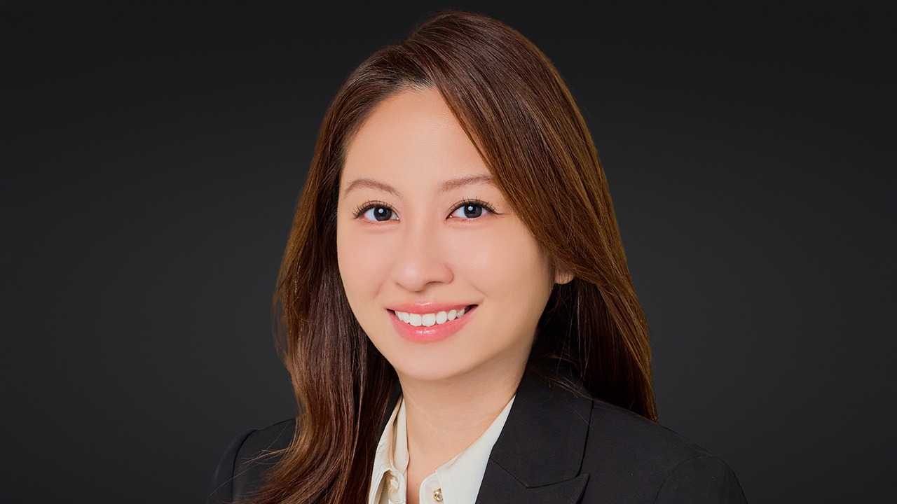Portrait Clarabelle Ho