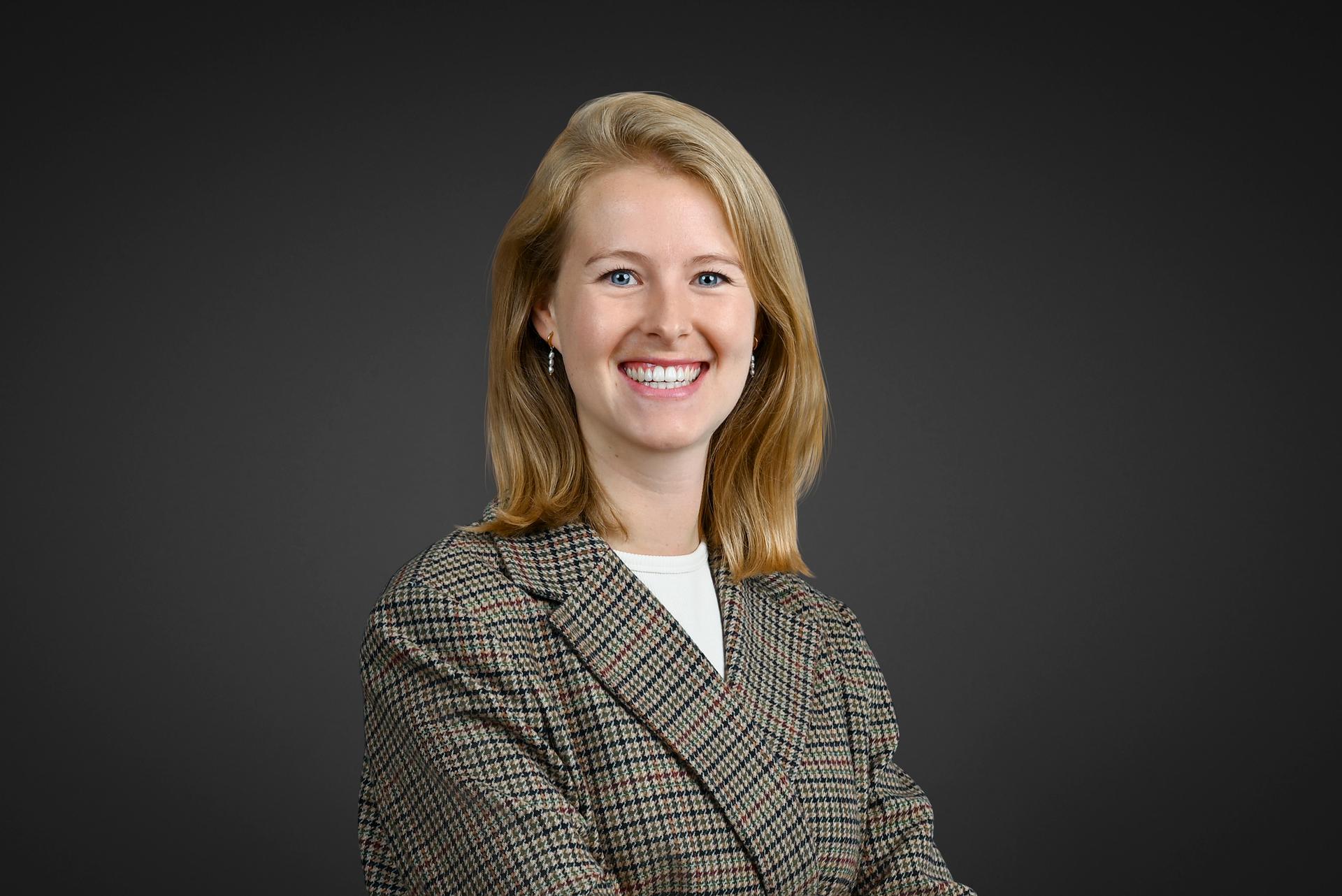 Portrait photo of Annika Neuteboom