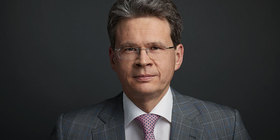 Portrait von Dr Zeno Staub
