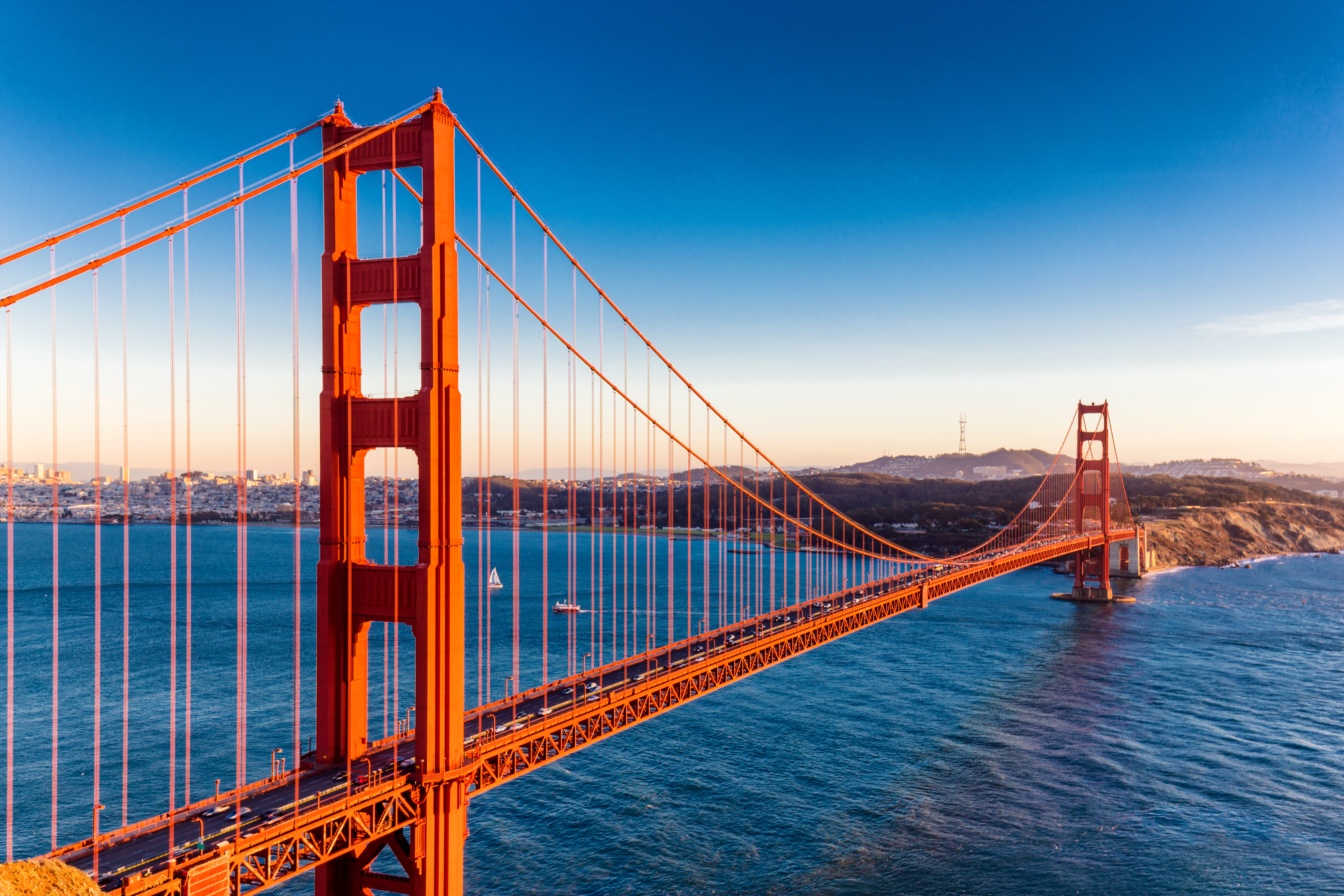 An image of the golden gate bridge