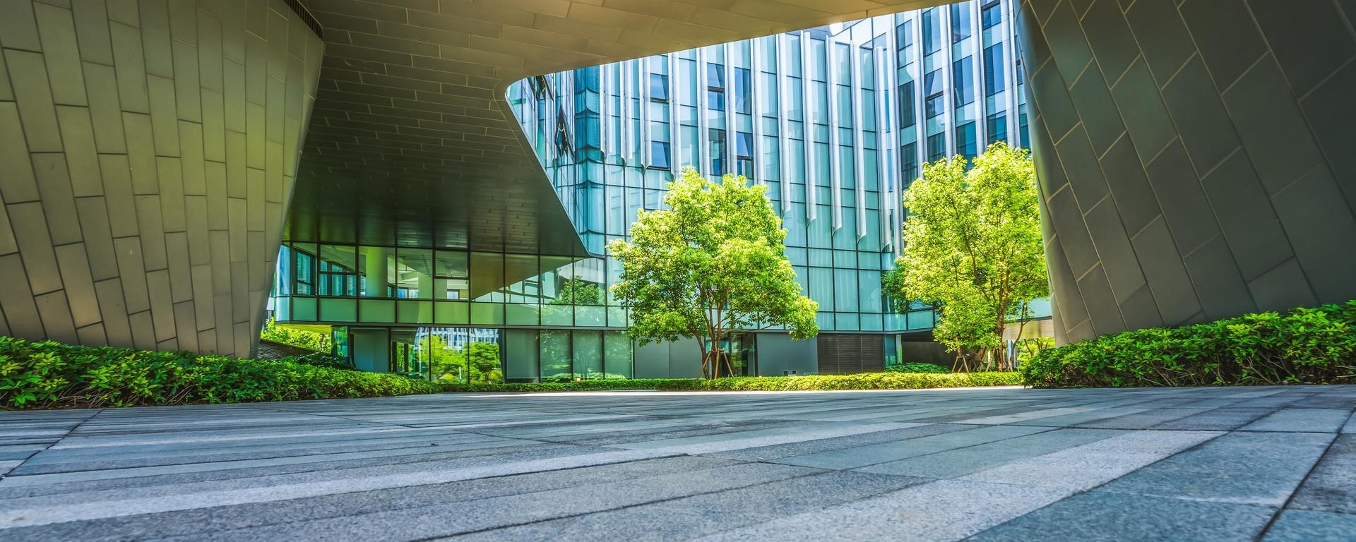 Vontobel's Asset Management - Building with a green inner courtyard