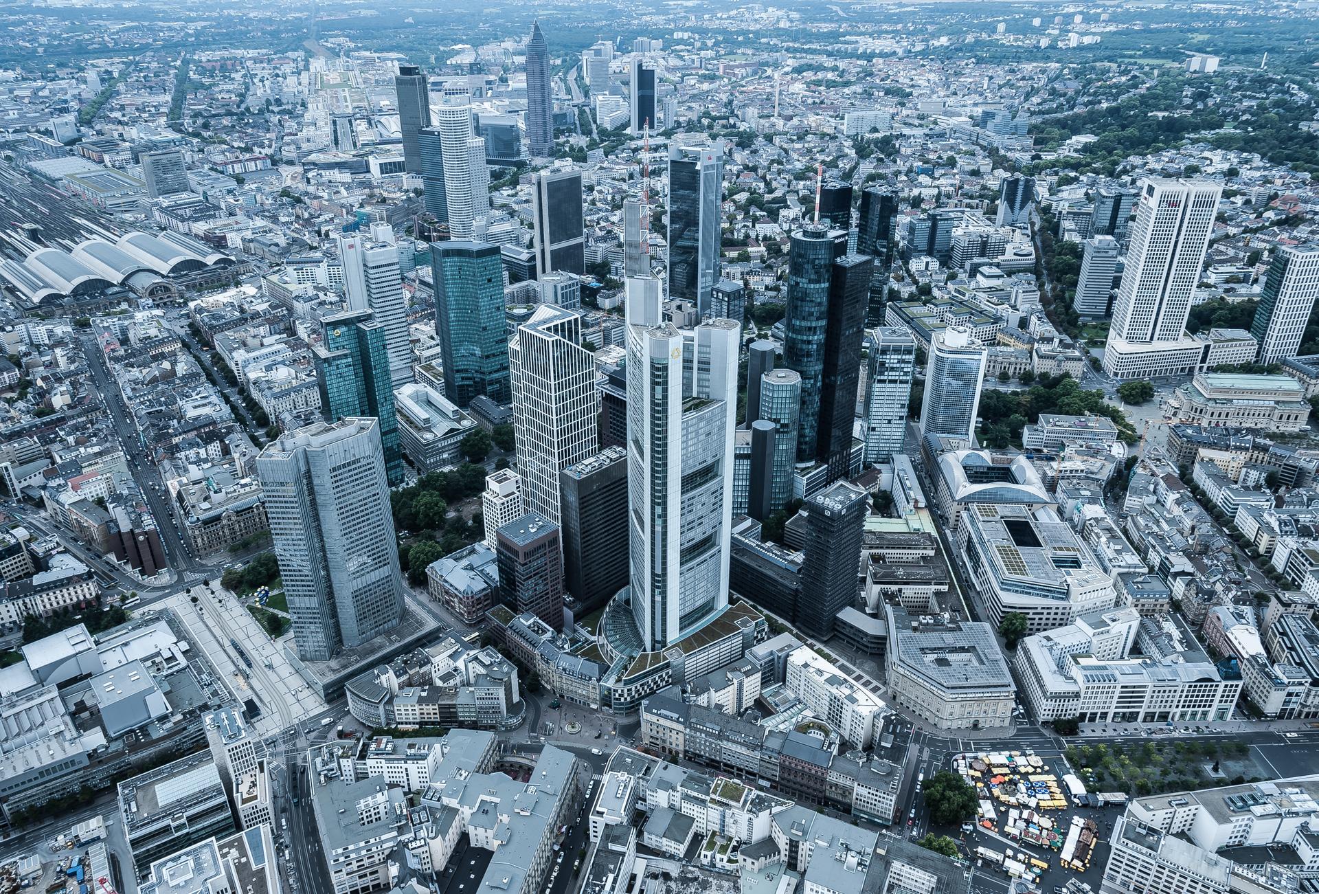 Vontobel in Frankfurt - View over the city of Frankfurt