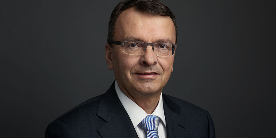 Dr. Martin Sieg Castagnola