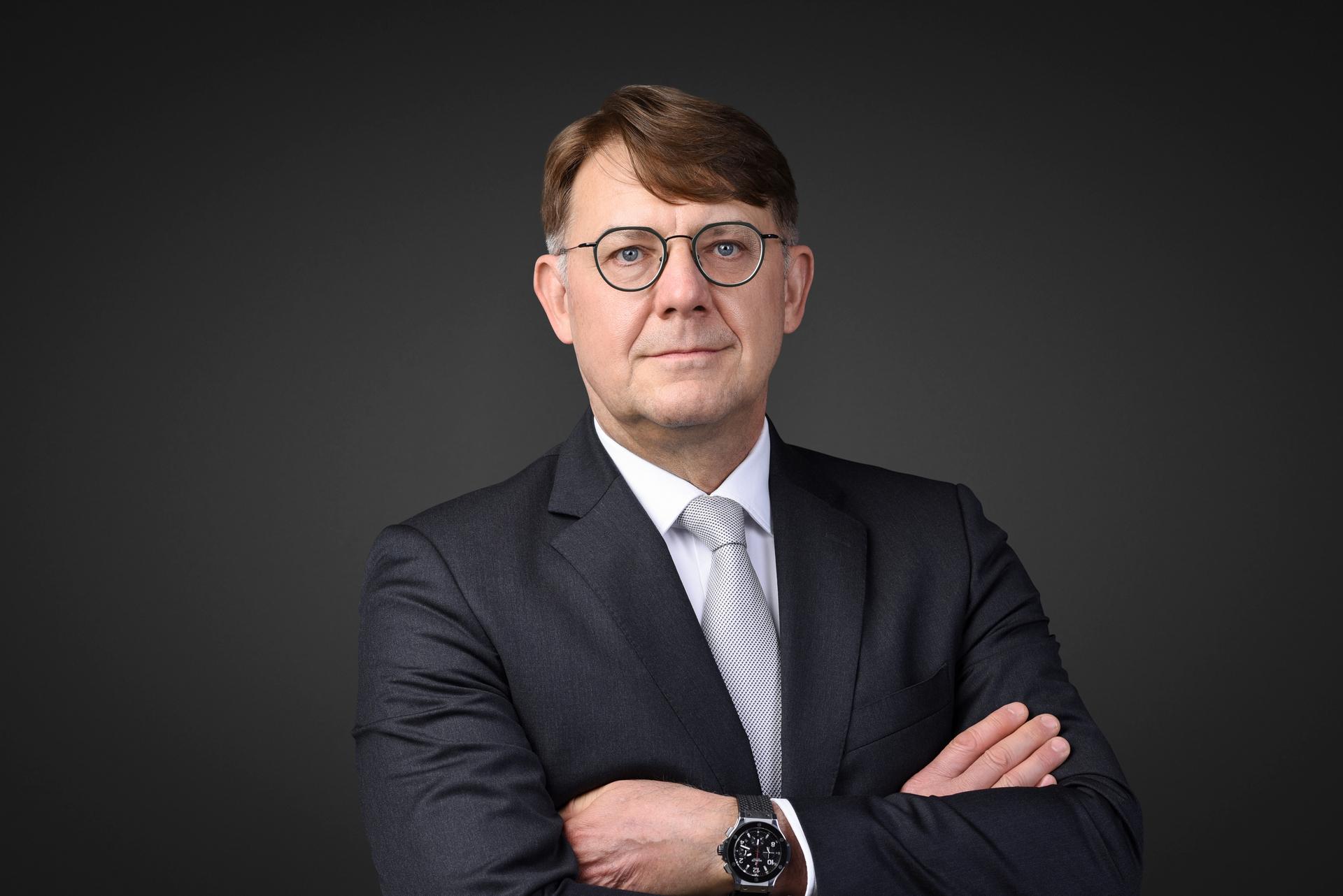 Portrait of Werner Rüegg, Senior Relationship Manager